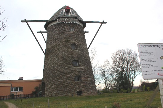 Duisburg-Baerl (Hollnder ohne Flgel)